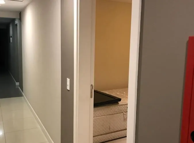 P/ 8 Com Garagem Churasqueira E Piscina * Porto Alegre