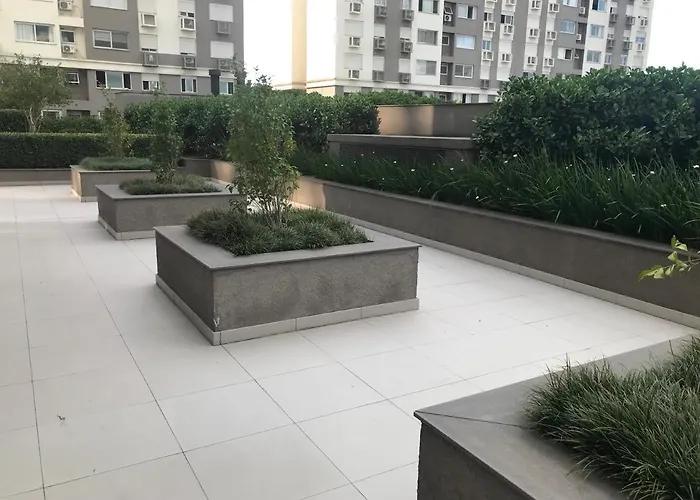 Apartamento P/ 8 Com Garagem Churasqueira E Piscina *