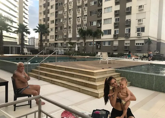 Apartamento P/ 8 Com Garagem Churasqueira E Piscina Porto Alegre